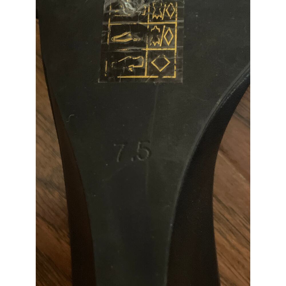 Anthropologie JEFFREY CAMPBELL Black Mule Sandal w Grommets Size 7.5 Slide Shoe - Picture 6 of 7